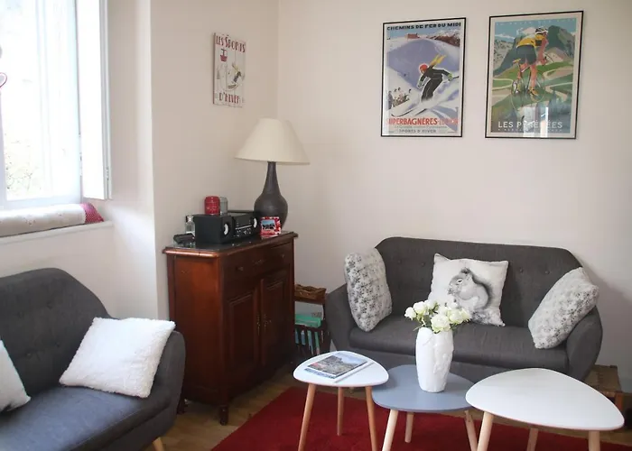 T4 - Centre De Luchon - 6 Pers - - Randonnee - Cure Bagnères-de-Luchon