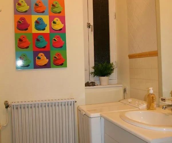 T4 - Centre De Luchon - 6 Pers - - Randonnee - Cure Bagnères-de-Luchon