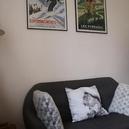 T4 - Centre De Luchon - 6 Pers - - Randonnee - Cure Apartment *